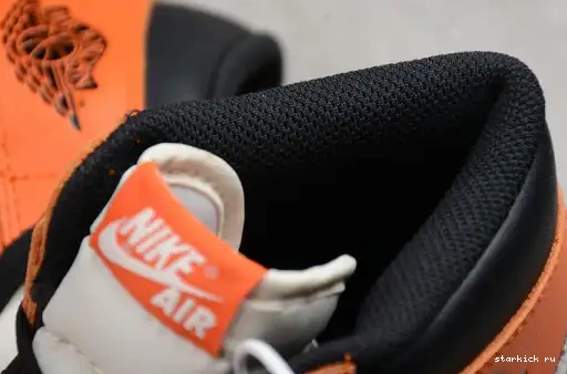 Retro 1 Jordan Air High Shattered “Reverse 555088-113 Backboard” 555088-113 OG 0701